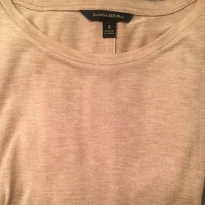 Banana Republic Long Sleeve Tee